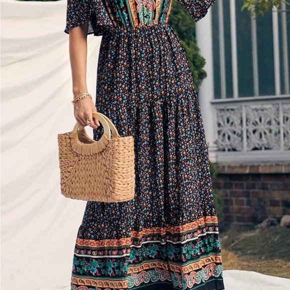 Boho floral women’s maxi dress - Picture 2 of 3